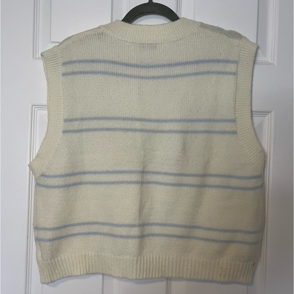 Sweater Vest - Picture 4 of 5